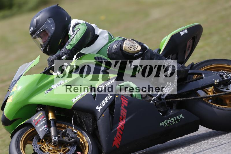 /24 08.06.2025 TZ Motorsport ADR/Gruppe gruen/88